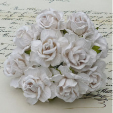 Кудрявые розы  «Белые»